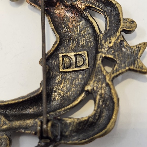 Patricia Darling Dash Brass Tone Crescent Moon Stars Brooch Pink AB Crystals - Picture 4 of 5